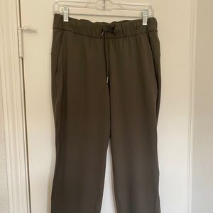 Lululemon Joggers - Army Green BASICALLY NEW